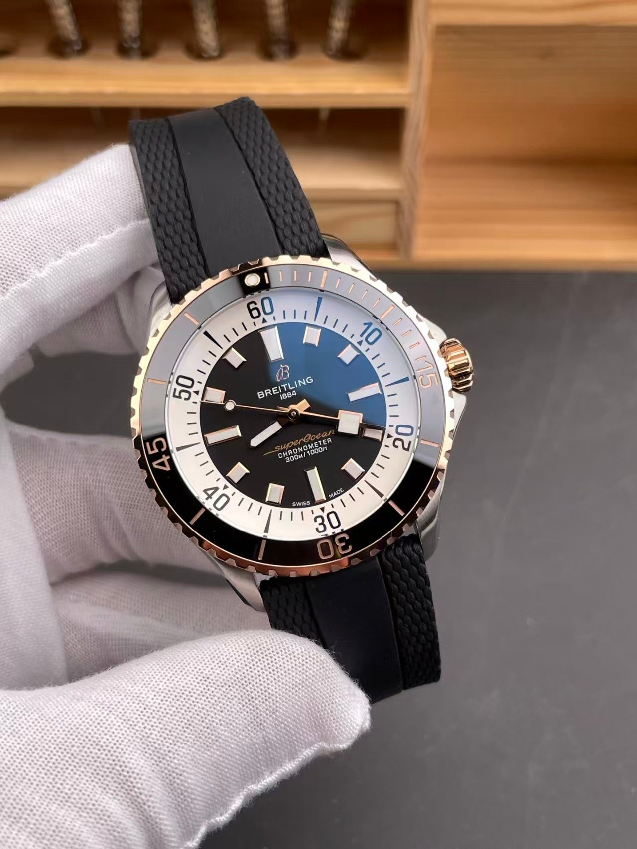 Superocean 42mm RG SSRU Black Dial TF A2824
