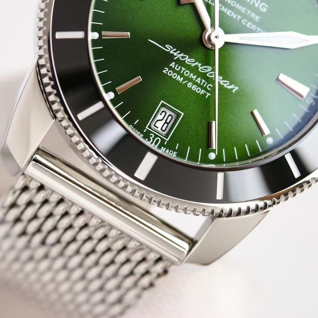 Superocean Heritage B20 42mm SS/RU Green Dial BLF A2824