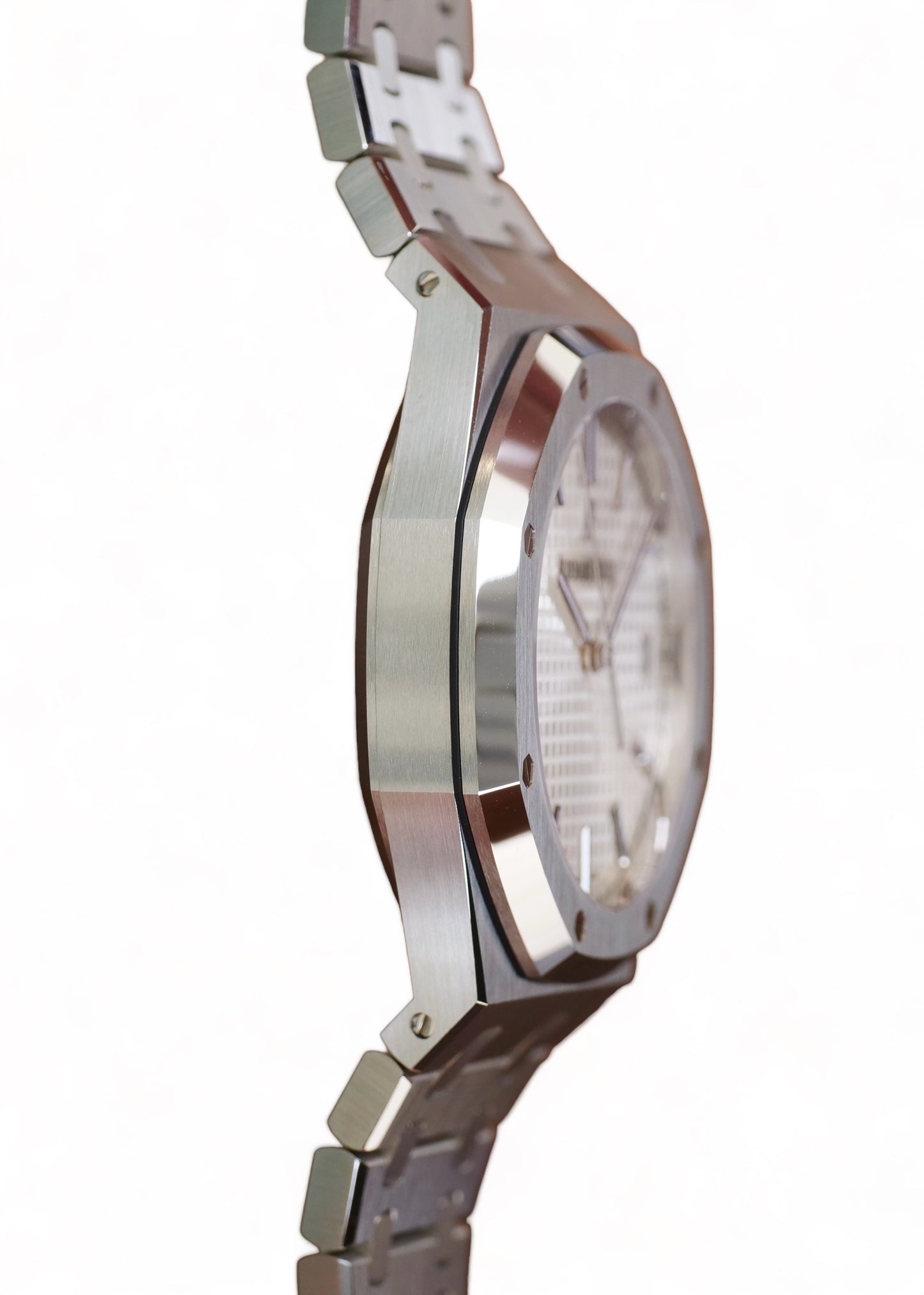 Royal Oak 41mm 15500 SS/SS White/Stk OCTA SA4302 (Free Sprung)