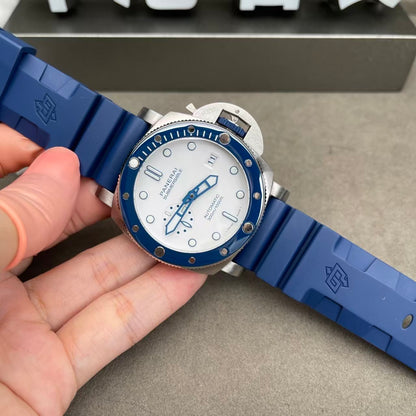 Submersible PAM1696 44mm SS/RU White Dial VSF P9000