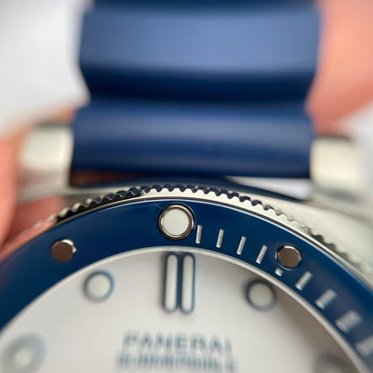 Submersible PAM1696 44mm SS/RU White Dial VSF P9000