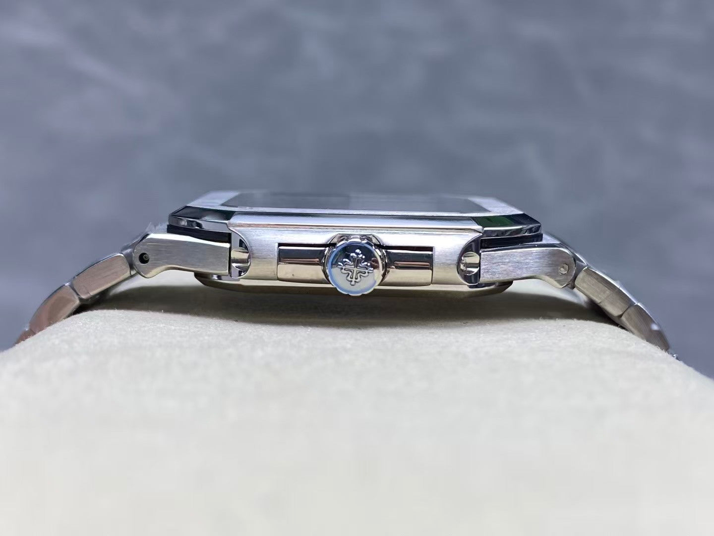 Cubitus 5821 45mm SS/SS Green Dial APWF DD330 Super Clone