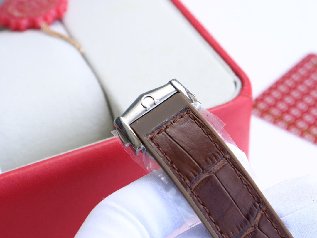 Constellation 2020 41mm SS/LE Red Dial BLSF A8900