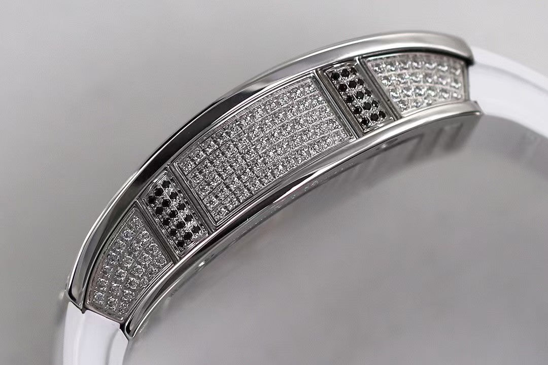 RM07-01 Ladies 31.5mm Mop Full Square Diamonds Case on White Rubber ZF CRMA2