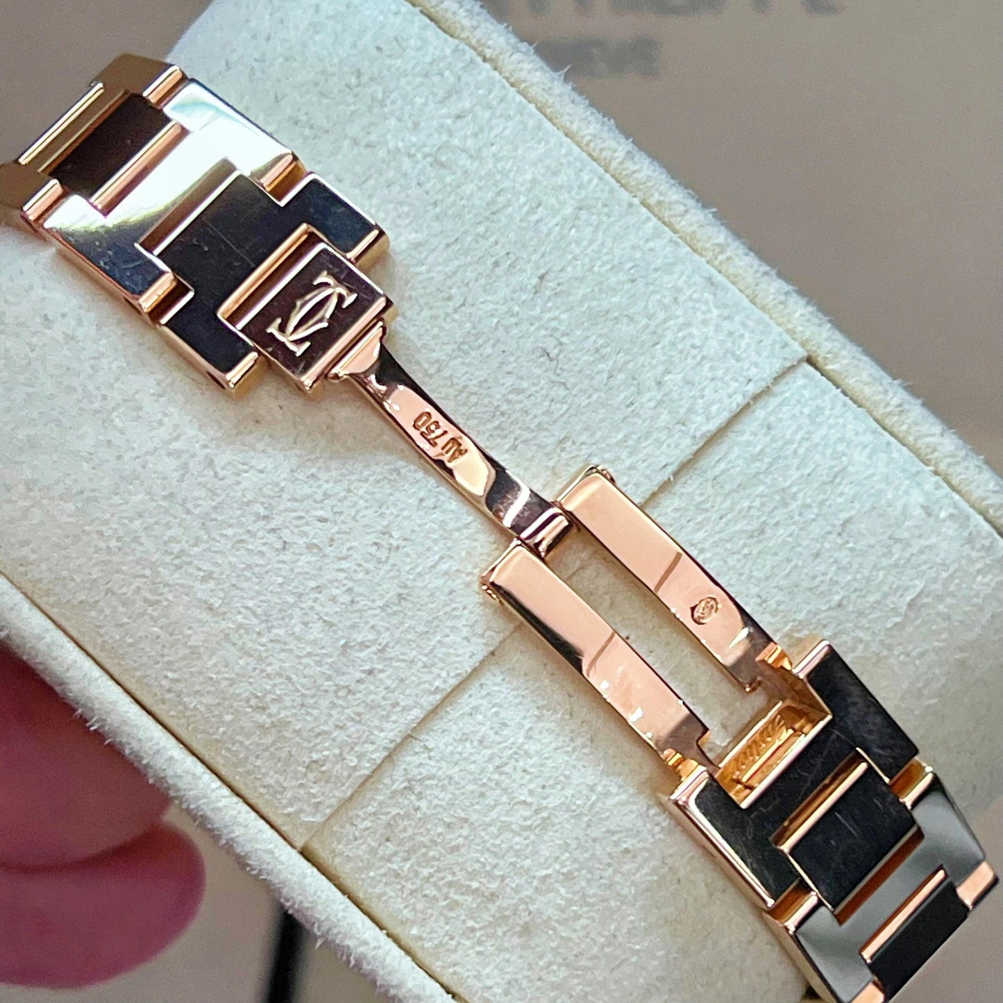 Pasha De Cartier Ladies 30mm Dia RG/RG White Dial AF Quartz
