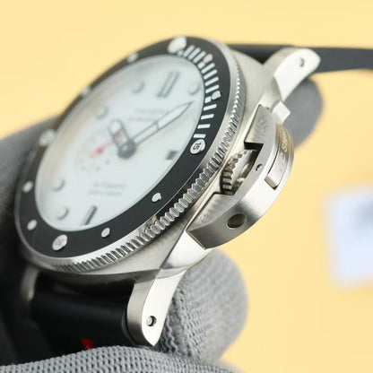 Submersible PAM1681 44mm SS/NY Silver Dial VSF P900