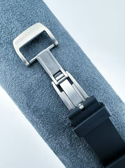 RM67-01 39mm TiRU Skeleton Dial on Black Rubber strap AVF CRMA6