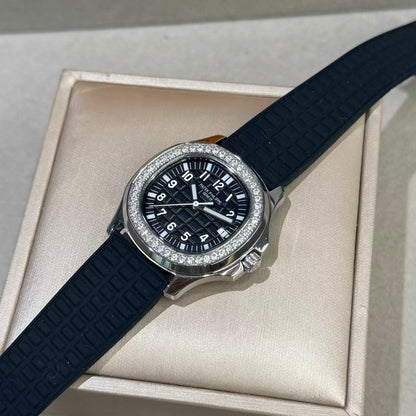 Patek Philippe - Aquanaut SS/RU Black V7F 8215