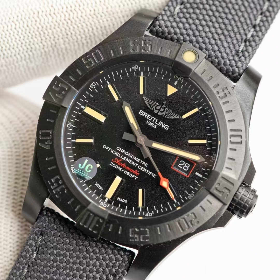 Avenger BlackBird 44mm DLC/TI/NY Black Dial TF A2824