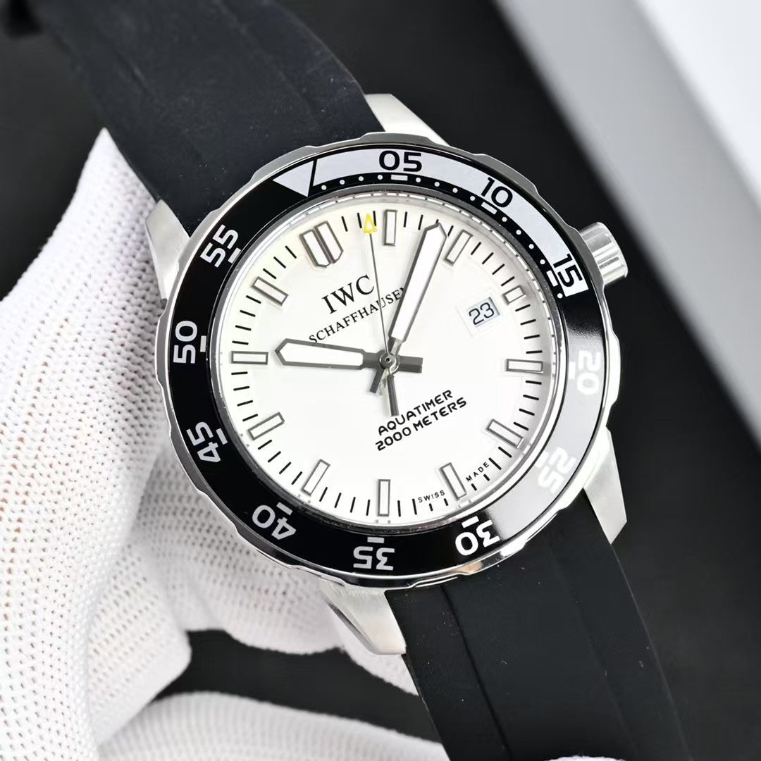 Aquatimer 44mm BlkWht bezel WhiteStk SSSS RSF A2892