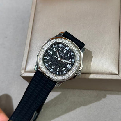 Patek Philippe - Aquanaut SS/RU Black V7F 8215