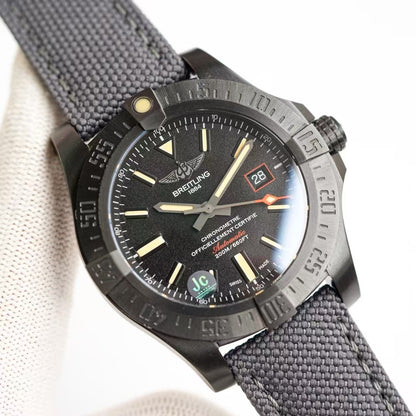 Avenger BlackBird 44mm DLC/TI/NY Black Dial TF A2824