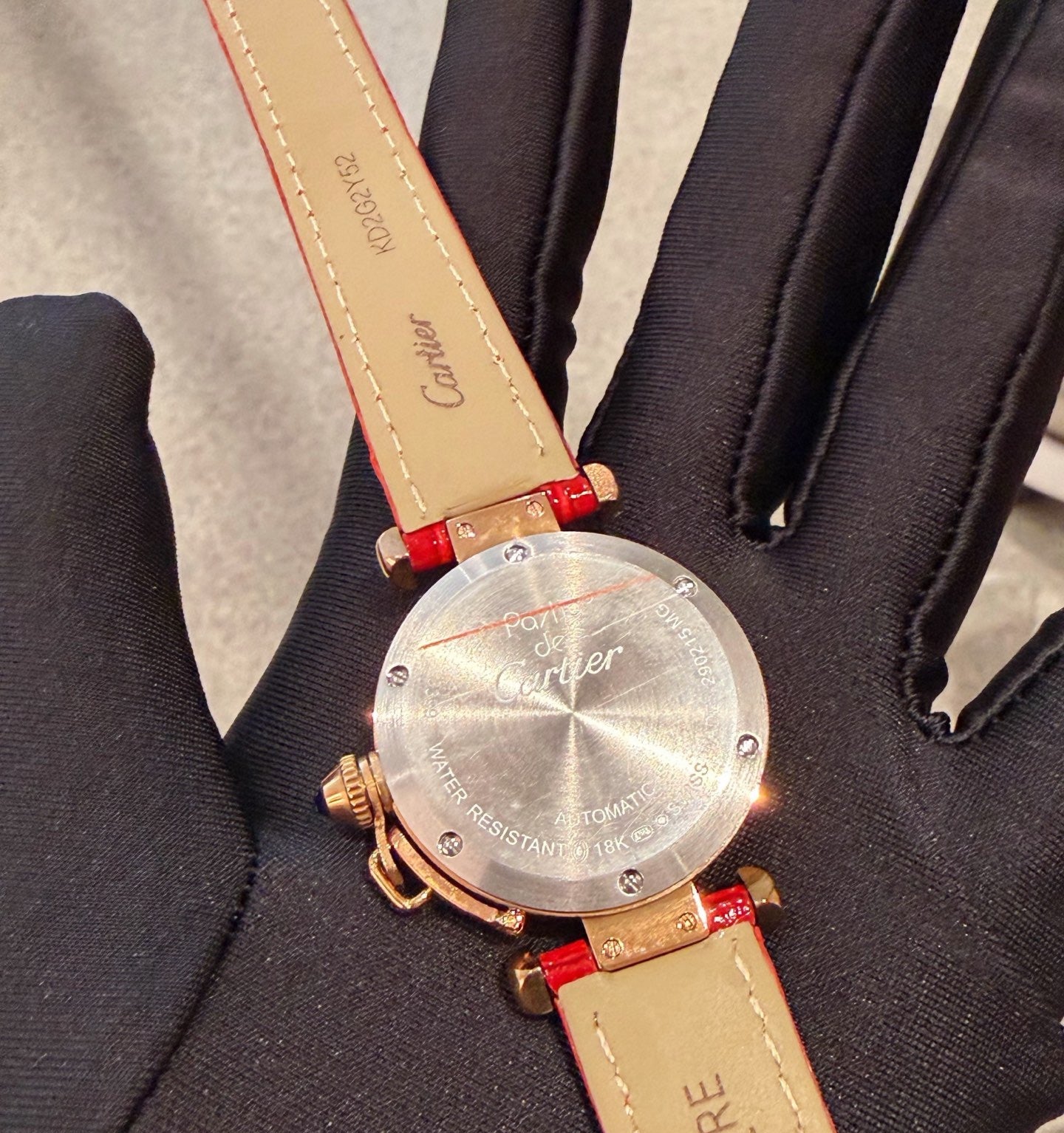 Pasha De Cartier Ladies 30mm Dia Red RG/LE White Dial AF Quartz